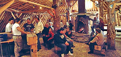 Wilderer Erdhütte im Bayerischen Wald